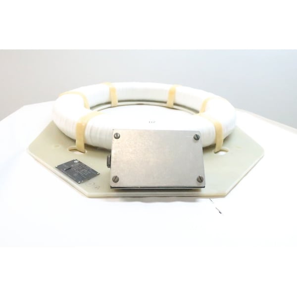 14000:5 600V-AC Current Transformer